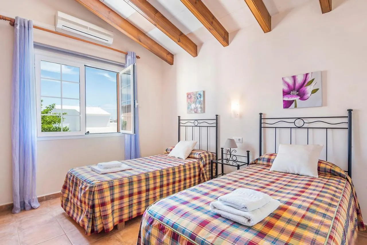 Holiday home Villa Laurax Son Carrio